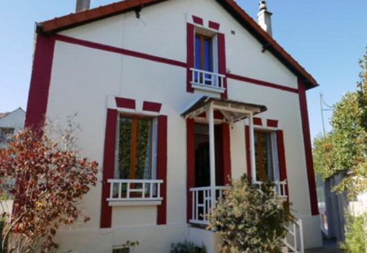 The White & Red House, Meaux