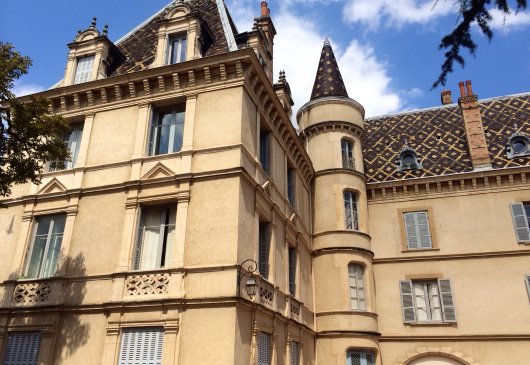 Chambre meublée dans château 19ème