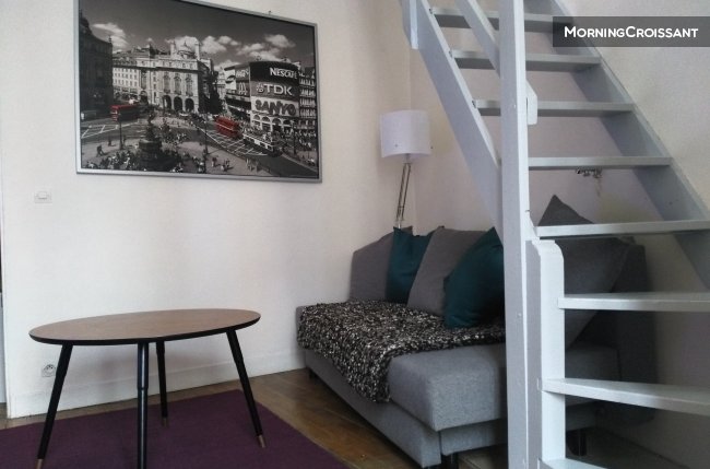 Agréable duplex Paris proche métro