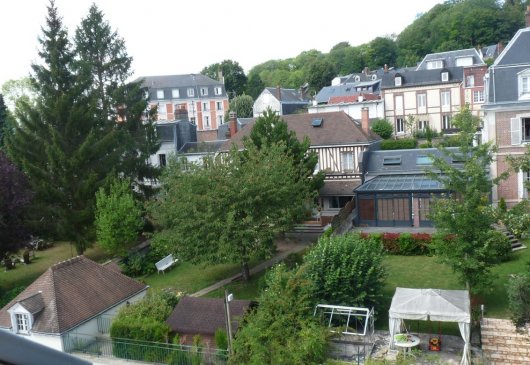 Studio tout équipé près de la gare