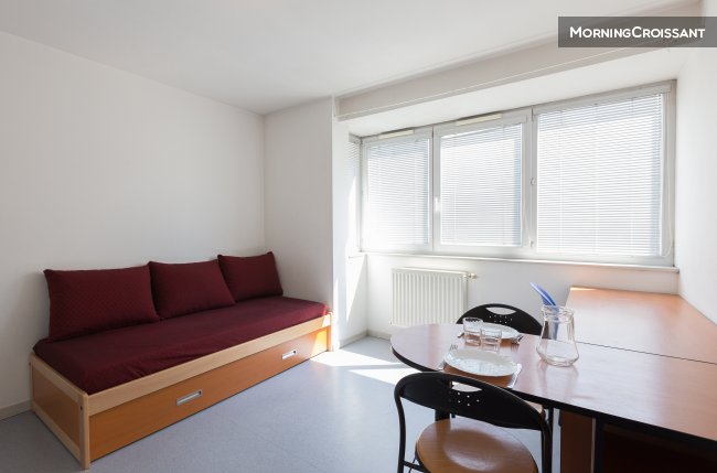 Studio fonctionnel idéalement situé