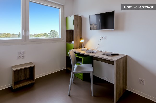 Joli studio pour étudiant