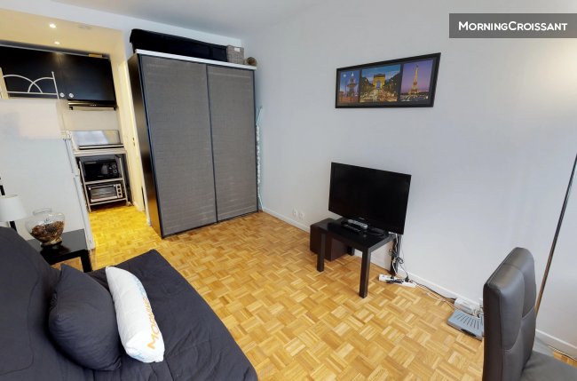 Studio immeuble avec piscine
