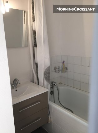 Studio loggia à Gruissan (11430)