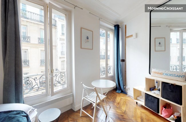Studio lumineux à Pigalle