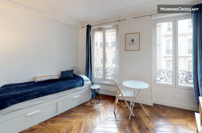 Studio lumineux à Pigalle