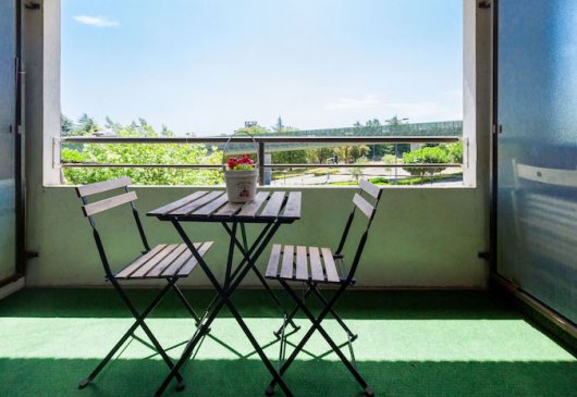 Superbe T1 meublé équipé & balcon
