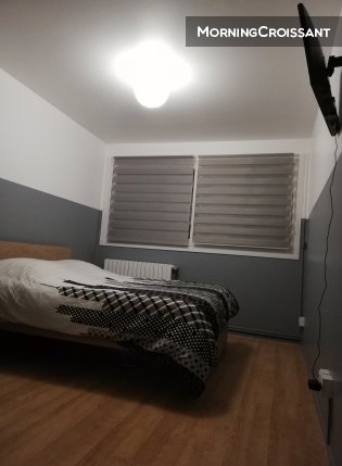Chambre num1 à 200m du tramway