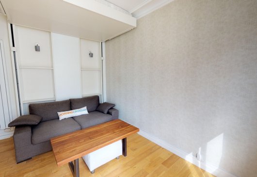 Très grand Studio meublé Paris 17