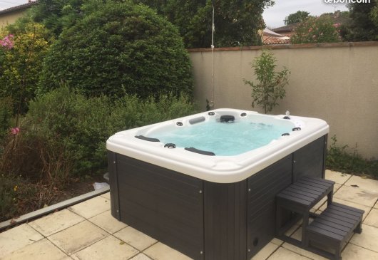 T2 Toulouse Jacuzzi Sauna piscine