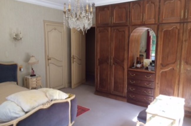 Studio de 50 m² dans maison