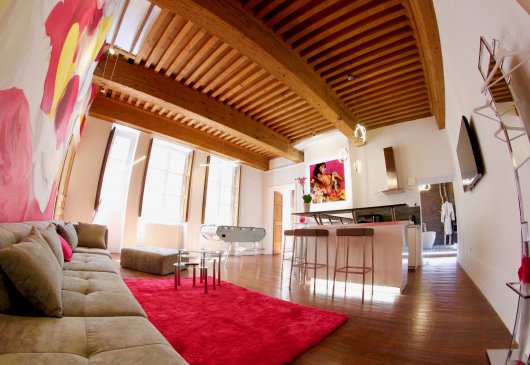 Au coeur du vieux Lyon, Tour rose