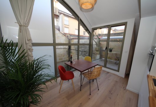 Superbe 2 pièces +terrasse Victoire