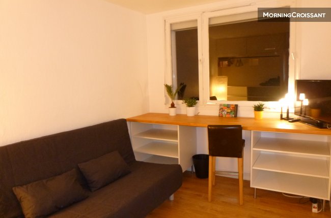 Chambre meublée dans colocation