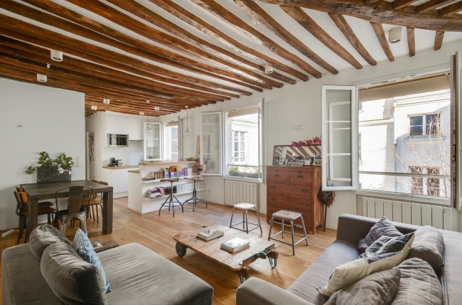Rainbow, Appartement cozy au Marais