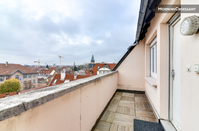 Grand Studio confortable - Vue cath