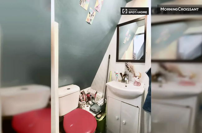 Cosy studio sous les toits de Paris