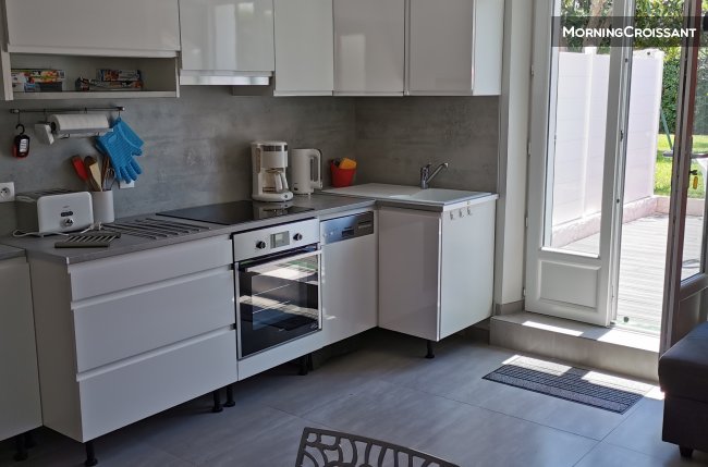Studio à louer dans villa de charme