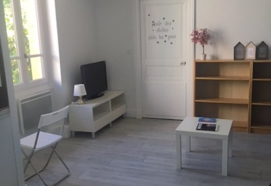 T2 Meublé & Équipe, au calme