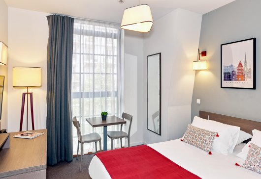 Beau studio avec services hôteliers