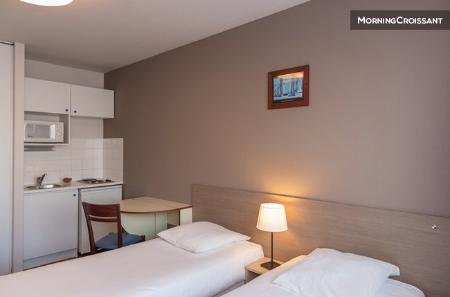 Beau studio avec services hôteliers