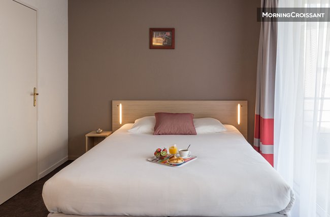 Beau studio avec services hôteliers