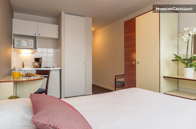 Beau studio avec services hôteliers