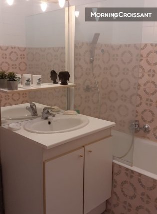 Studio plein centre Antibes