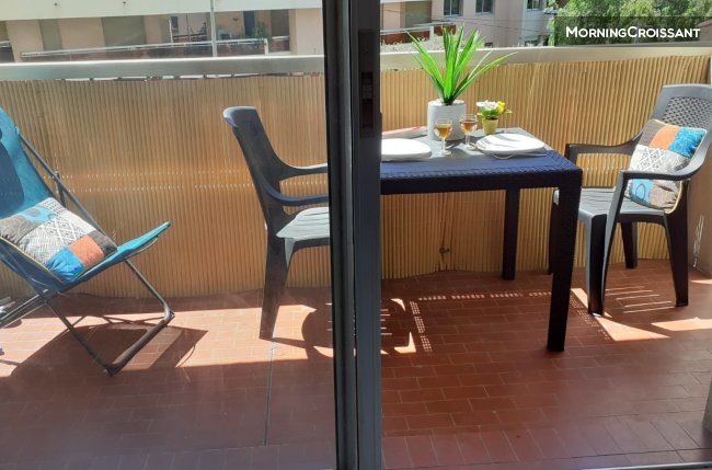 Studio plein centre Antibes