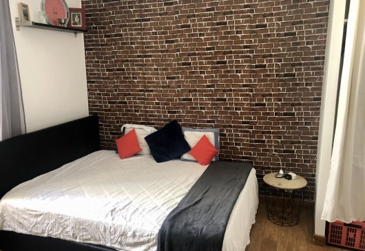 Studio meublé très calme au Marais