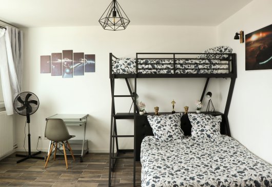 Studio proche Paris refait à neuf