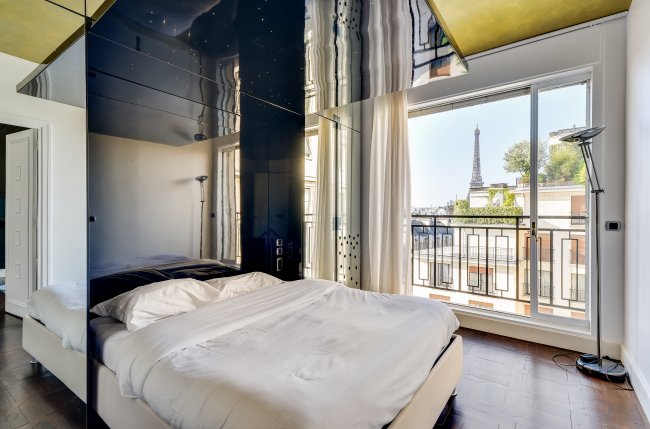 1 Chambre appartement MONTAIGNE