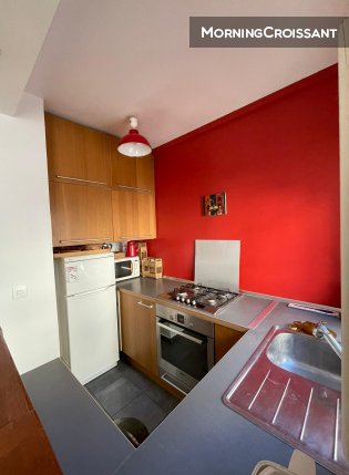 Appart. meublé 49m2. proche mairie