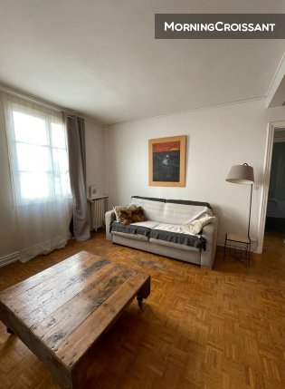 Appart. meublé 49m2. proche mairie