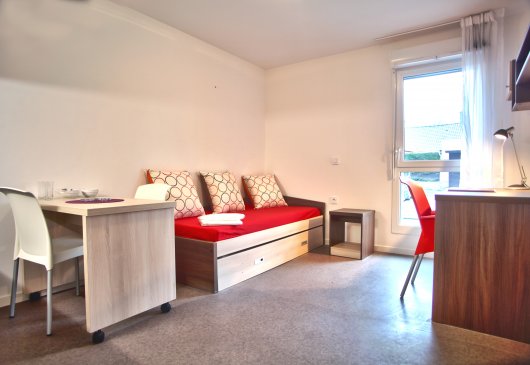 Beau studio récent à Roubaix