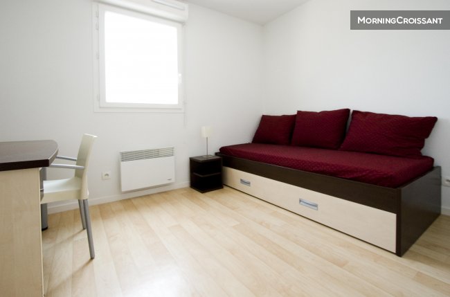 Studio idéalement placé Clamart