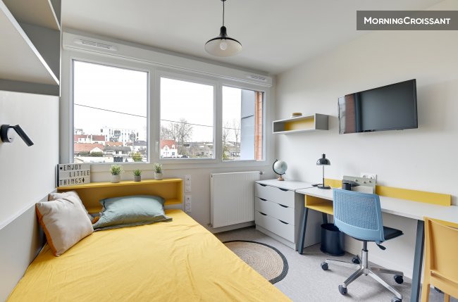Studio neuf étudiant