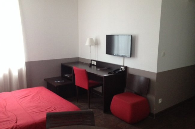 Beau studio avec services hôteliers