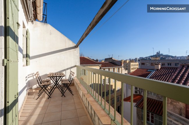 Cocon au pied du Panier avec balcon
