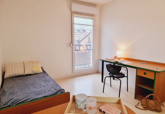 Studio calme tout équipé St Etienne