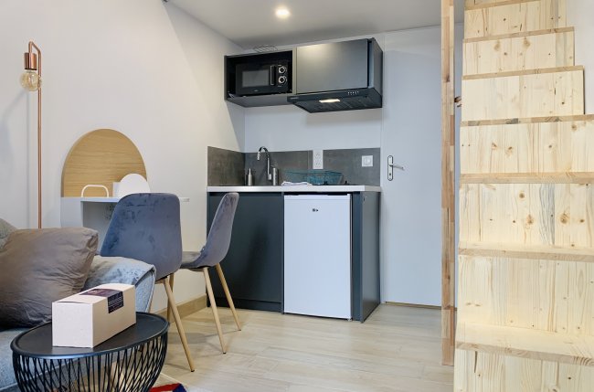 Sympathique studio en mezzanine #CT