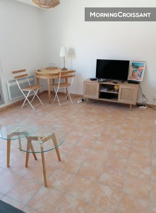 Studio vue vieux port