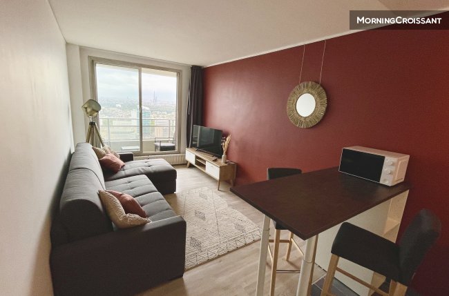 Studio - Vue panoramique sur Paris