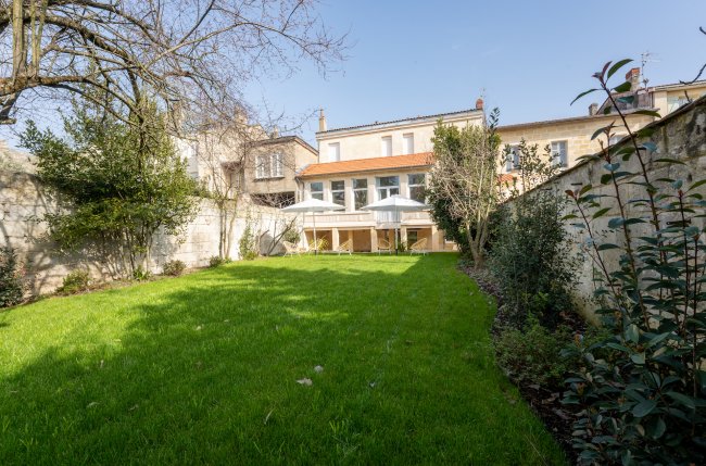 Chambre dans une maison à Bordeaux