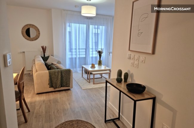 Studio à côté de Paris