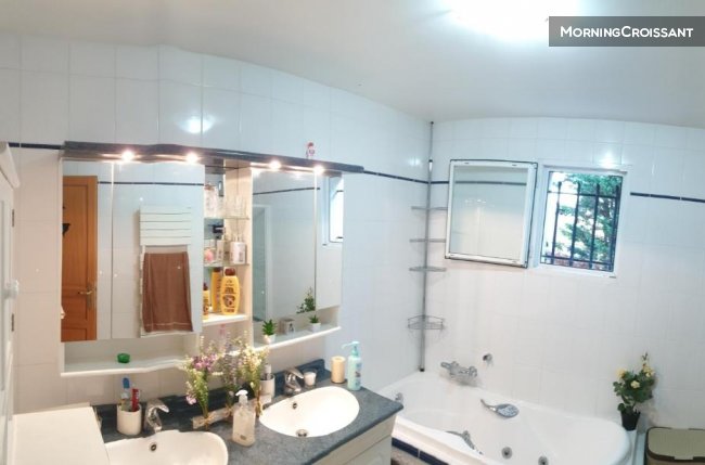 Chambre Privée à 40mn de Paris