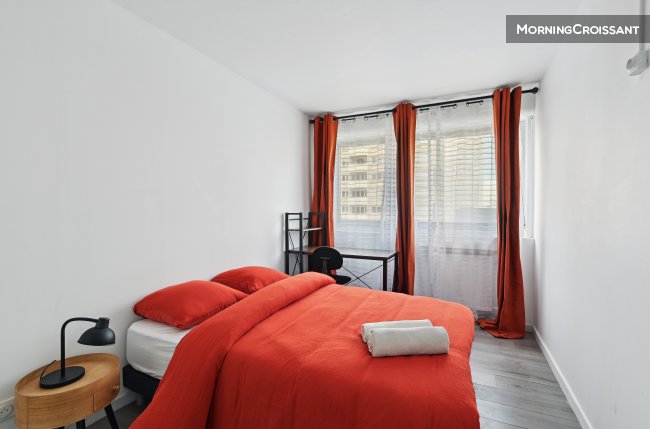 Chic & spacious apart with parking