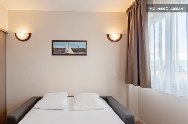 Beau studio avec services hôteliers