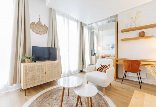 Charmant studio en plein Paris