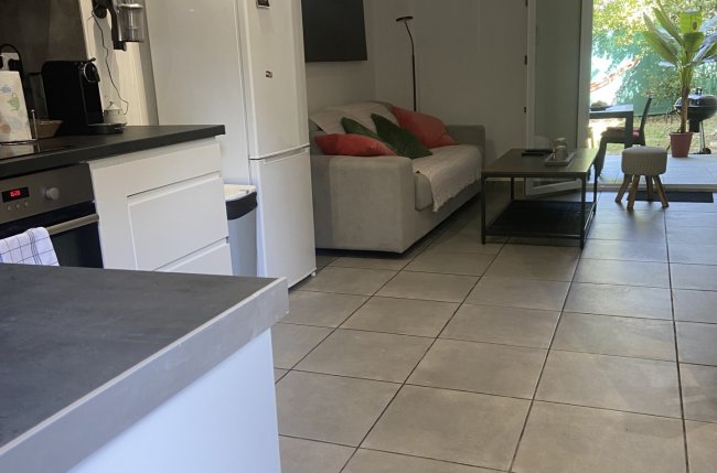 MAISON T2 TERRASSE JARDIN PISC PAR